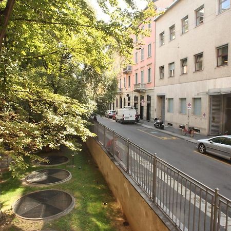 Boutique Home Duomo E Universita Bocconi ミラノ エクステリア 写真
