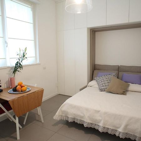 Boutique Home Duomo E Universita Bocconi ミラノ エクステリア 写真