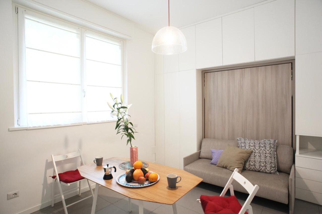 Boutique Home Duomo E Universita Bocconi ミラノ エクステリア 写真